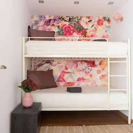 Precioso Apartamento Con Parking Gratuito-centro *