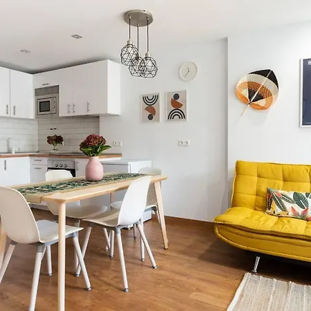 Precioso Apartamento Con Parking Gratuito-centro *