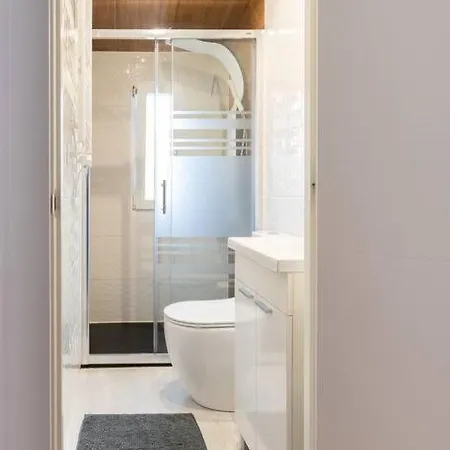 Precioso Apartamento Con Parking Gratuito-centro Apartamento *